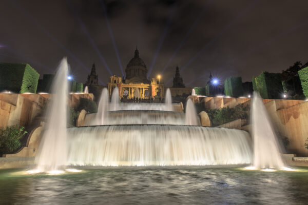Waterfalls and fountains in front of Museu Nacional d'Art de Catalunya