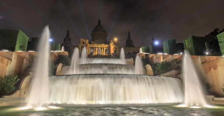 Waterfalls and fountains in front of Museu Nacional d'Art de Catalunya