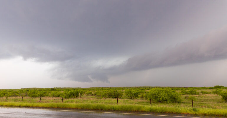 Inflow and Wall Cloud near Mabelle Texas